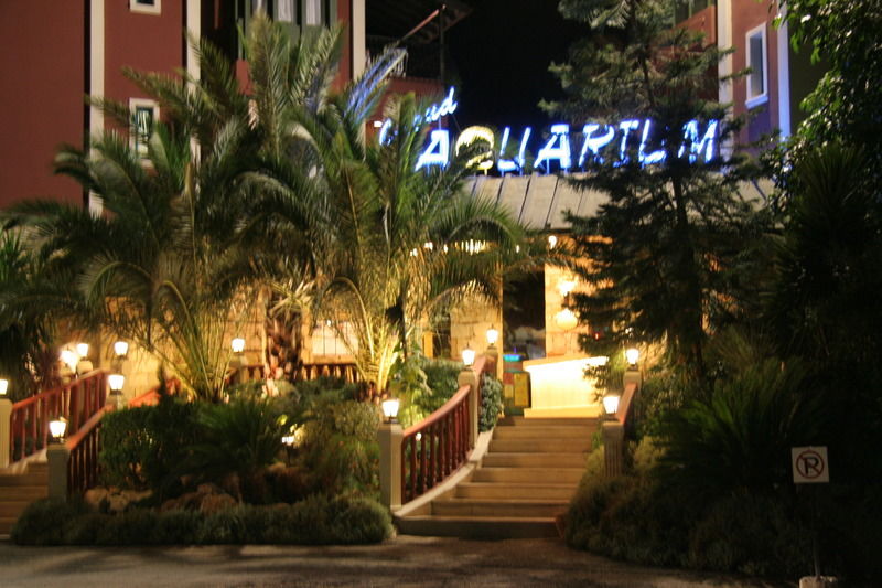 Grand Aquarium Apart إتْشميلير المظهر الخارجي الصورة